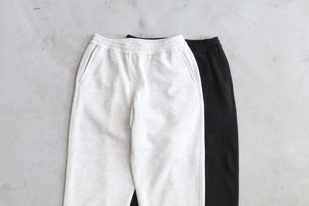 DAIWA PIER39( ԥƥʥ) "TECH SWEAT PANTS"