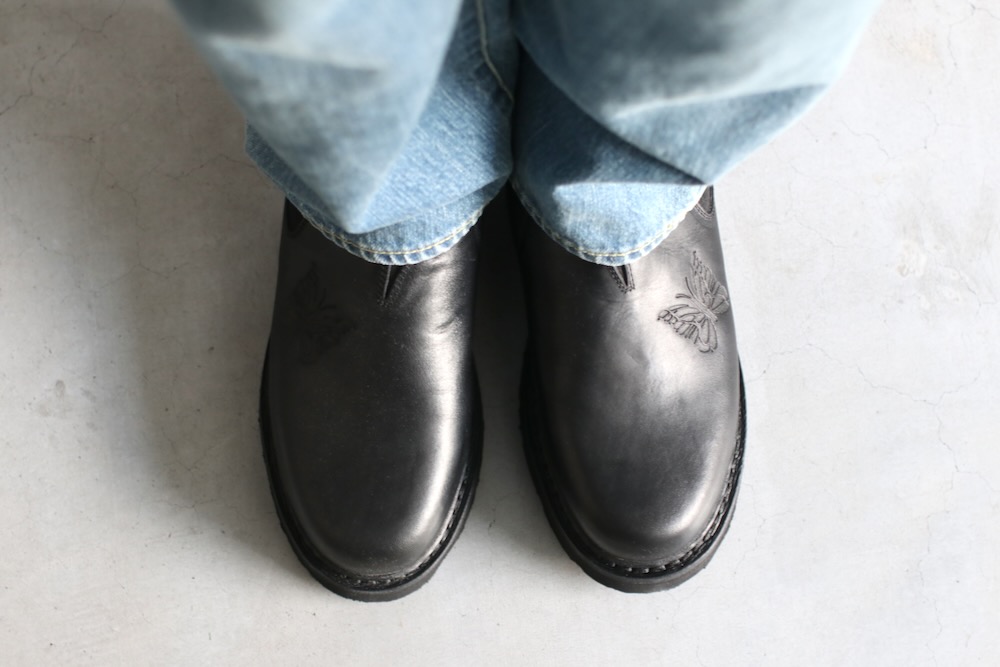 Needles(�ˡ��ɥ륺) "Papillon Emb. Chelsea Boot"
