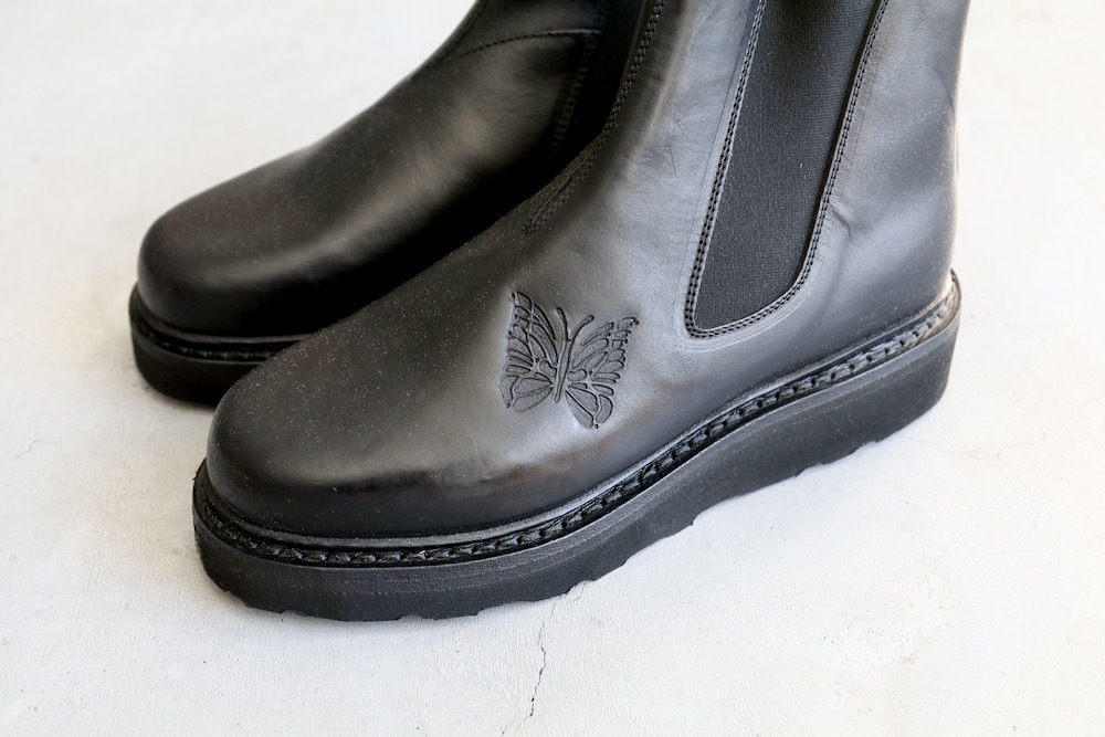 Needles(�ˡ��ɥ륺) "Papillon Emb. Chelsea Boot"