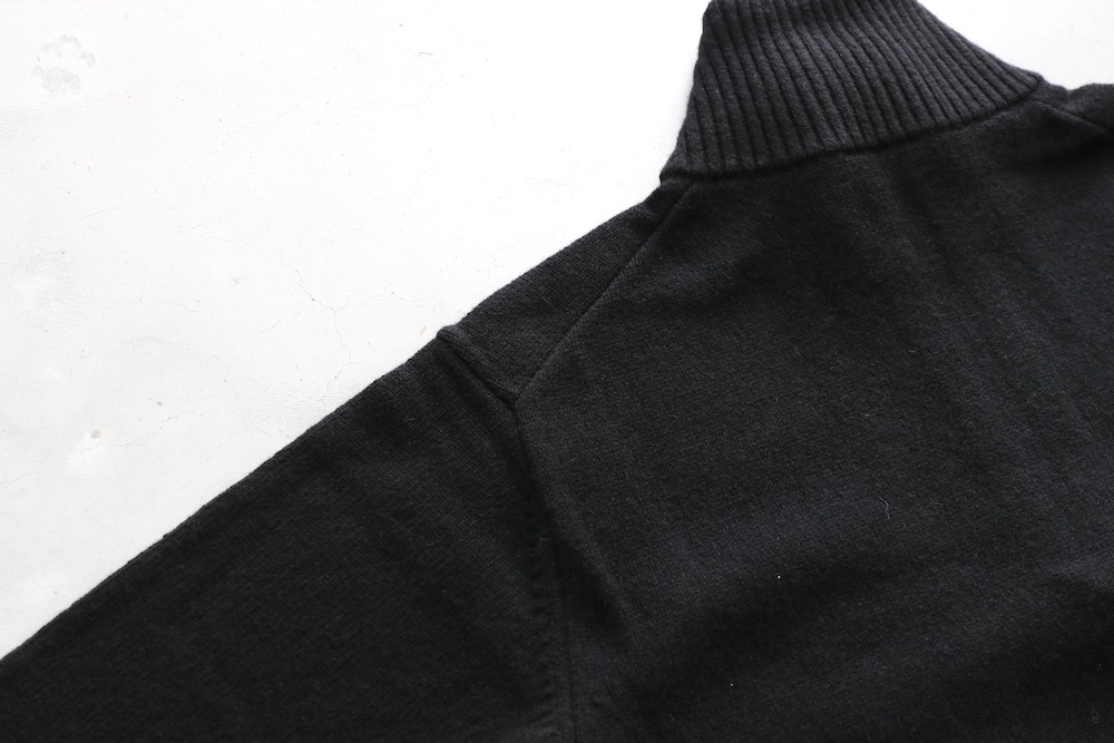 ATON (ȥ) "LAMBS WOOL HALF SIP SWEATER"