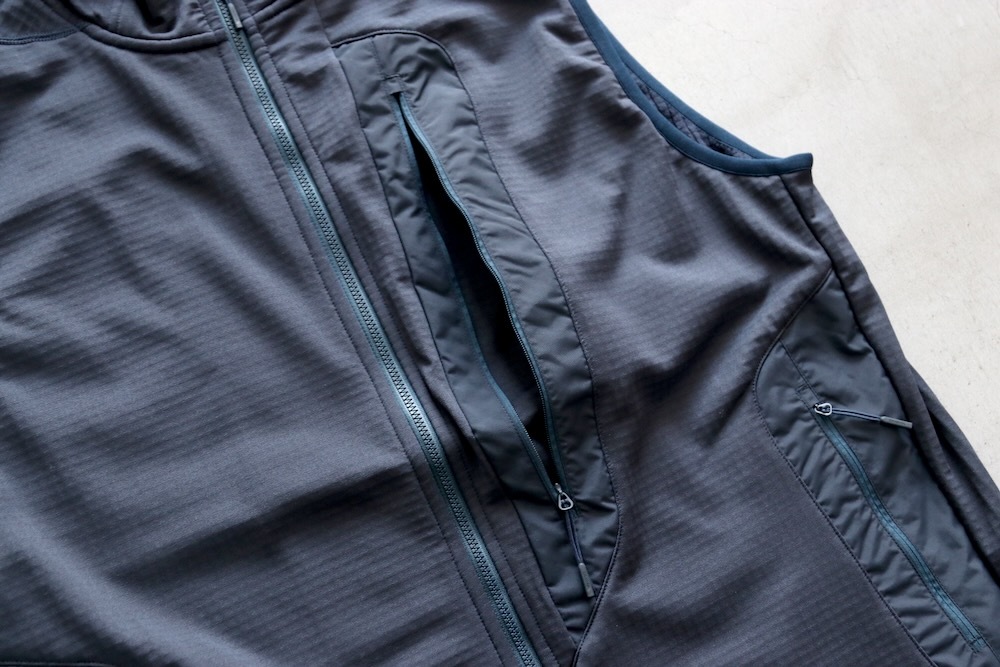 DAIWA LIFESTYLE (������ �饤�ե�������) "FLEECE VEST"