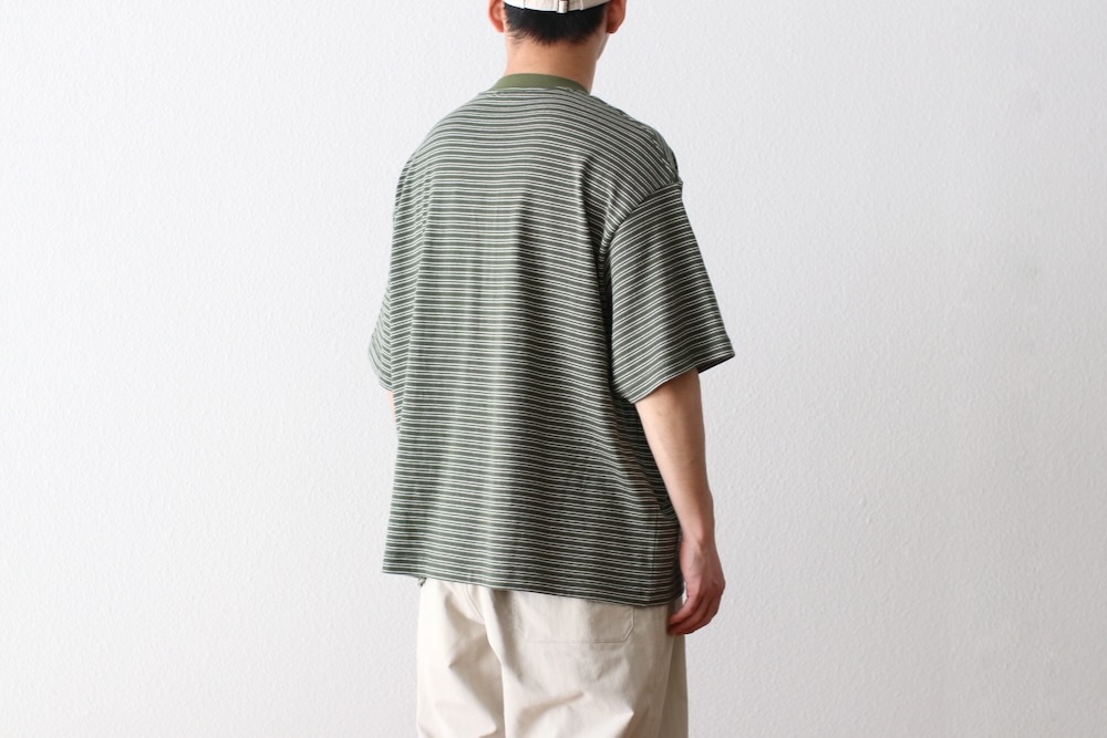EVCON (ӥ) "BORDER WIDE S/S T-SHIRT"