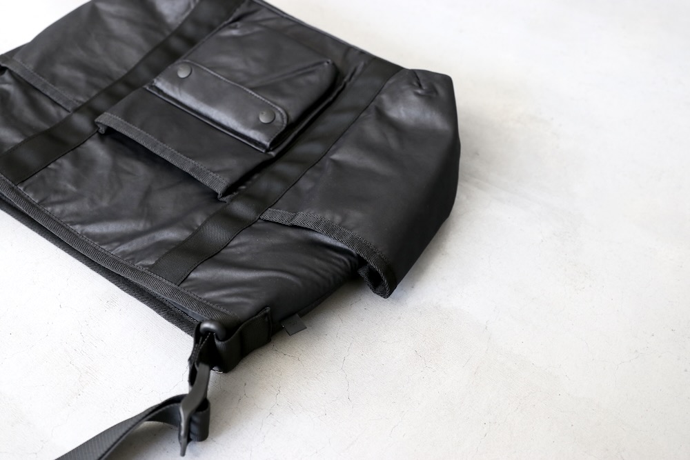 DAIWA PIER39( ԥƥʥ) "TECH REVERSIBLE ONE SHOULDER BAG"