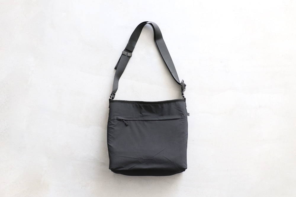 ※汚れあり※ DAIWA ロゴ入りネイビー バッグ 汚れあり※ DAIWA ロゴ入りネイビー バッグ DAIWA(ダイワ