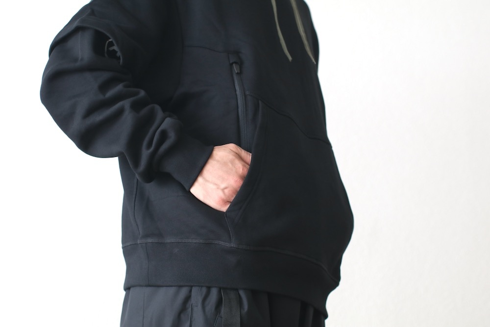 ACRONYM(アクロニウム) 