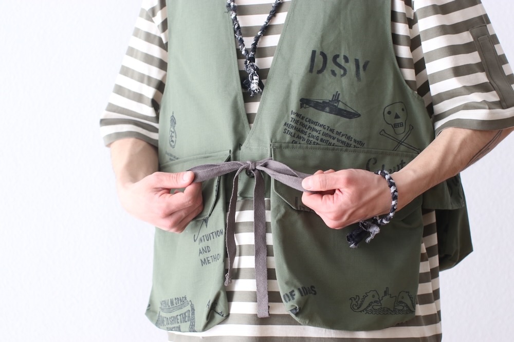 Engineered Garments (󥸥˥ɥ) "Fowl Vest - Olive Graffiti Print Ripstop"