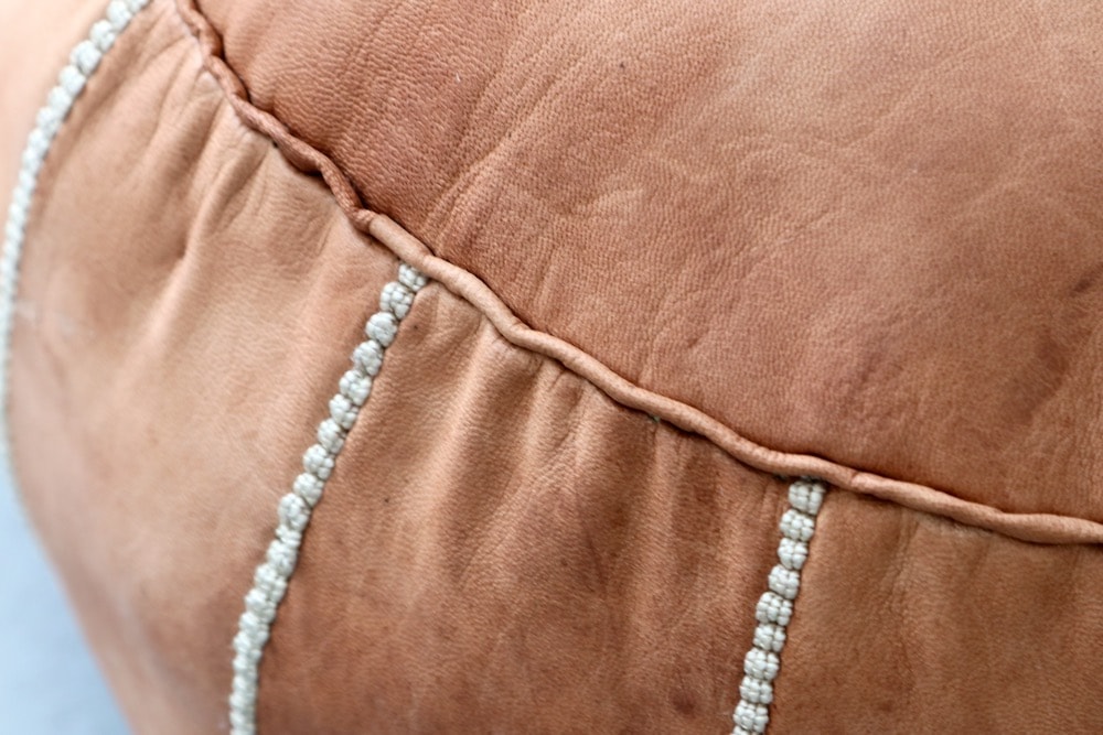 LIGHT YEARS(ライト イヤーズ)