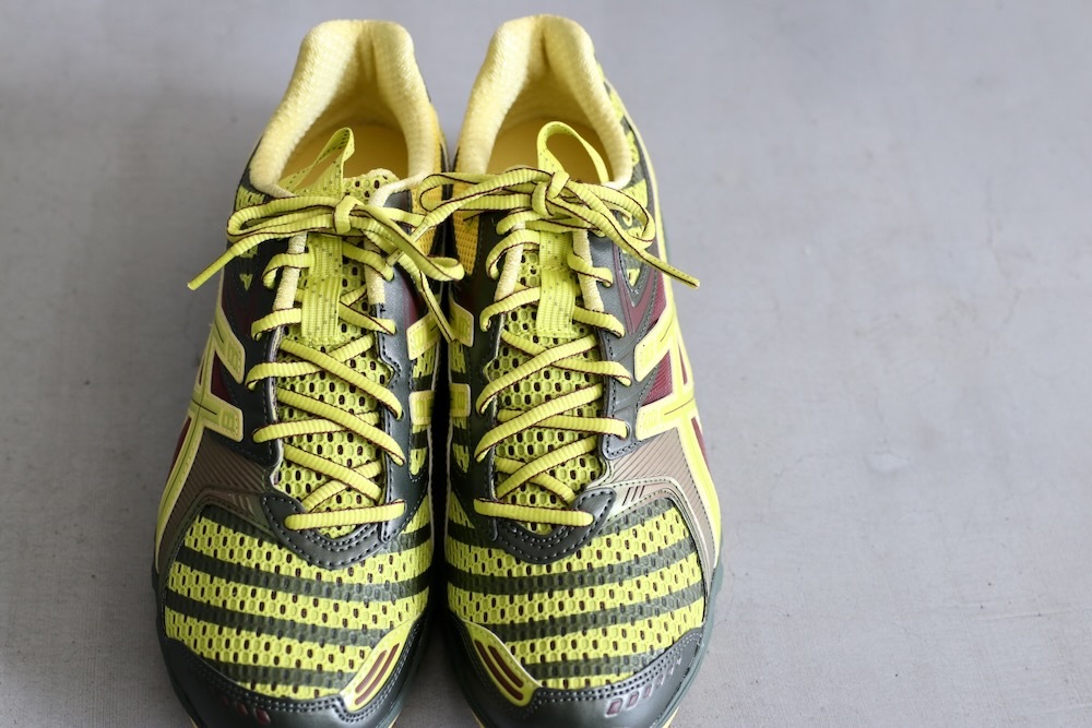 limitedASICS (å) "UB9-S GEL-DS TRAINER 14 DARK MUSTARD / TRUFFLE GREY"