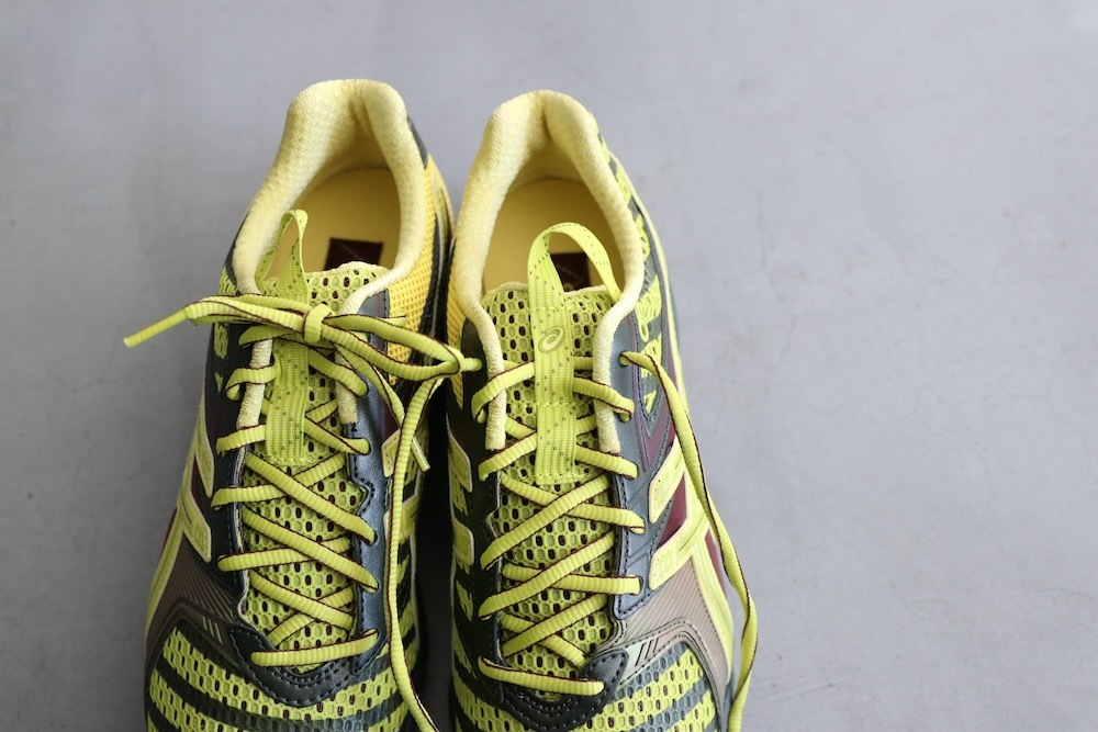 limitedASICS (å) "UB9-S GEL-DS TRAINER 14 DARK MUSTARD / TRUFFLE GREY"