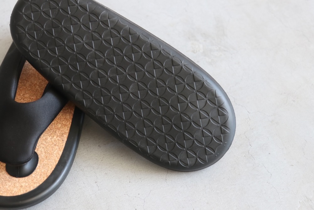 JoJo(祸) "BEACH SANDAL BLACK"