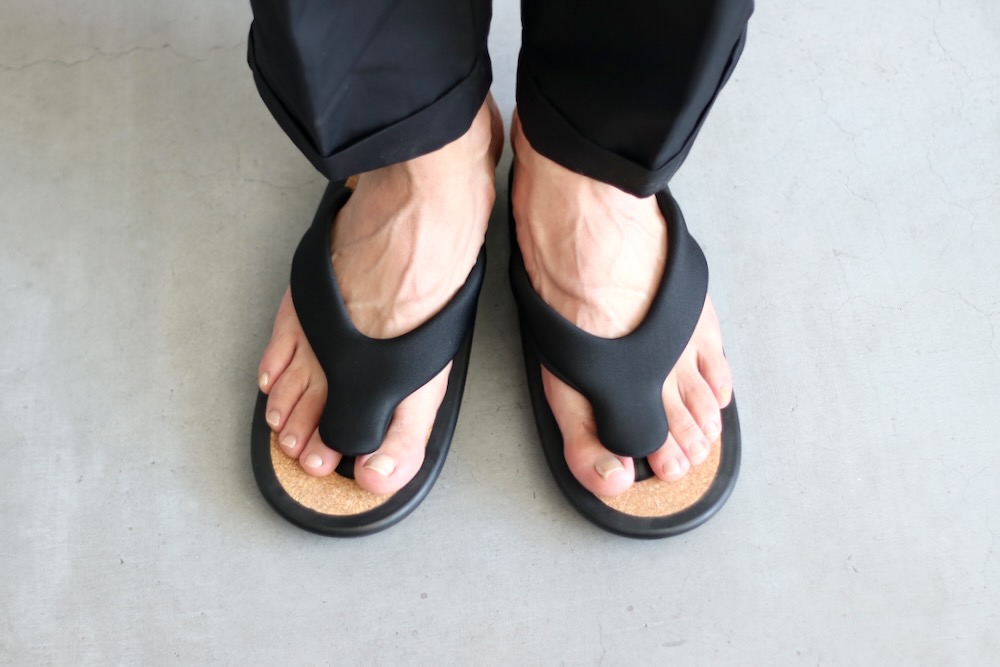 JoJo(祸) "BEACH SANDAL BLACK"