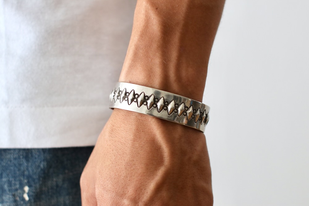 Indian Jewelry (����ǥ����� ���奨�꡼) "Silver Bangle - Herman Vandever -"