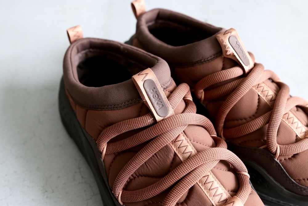 HOKA ONE ONE (ホカ オネ オネ) 