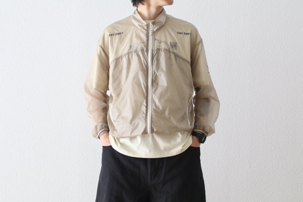 C.E(シーイー) 