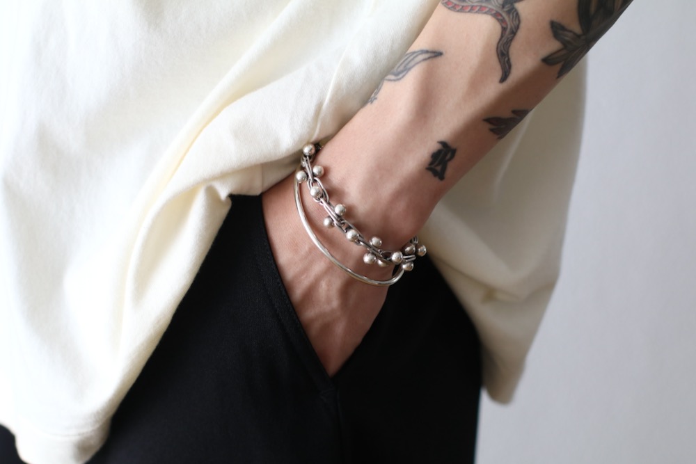 ��unisex��BRU NA BOINNE (�֥롼�ʥܥ���) "�����饹�Х󥰥�ʥ��� SILVER"