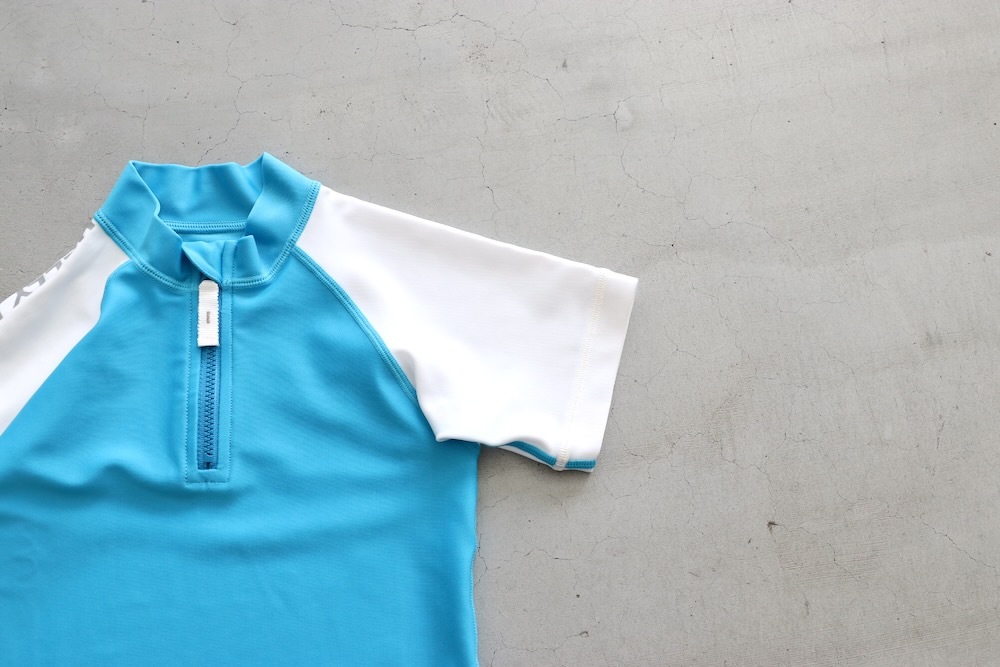 KIDSHELLY HANSEN (إ꡼ϥ󥻥) "S/S Half-zip Rashguard"