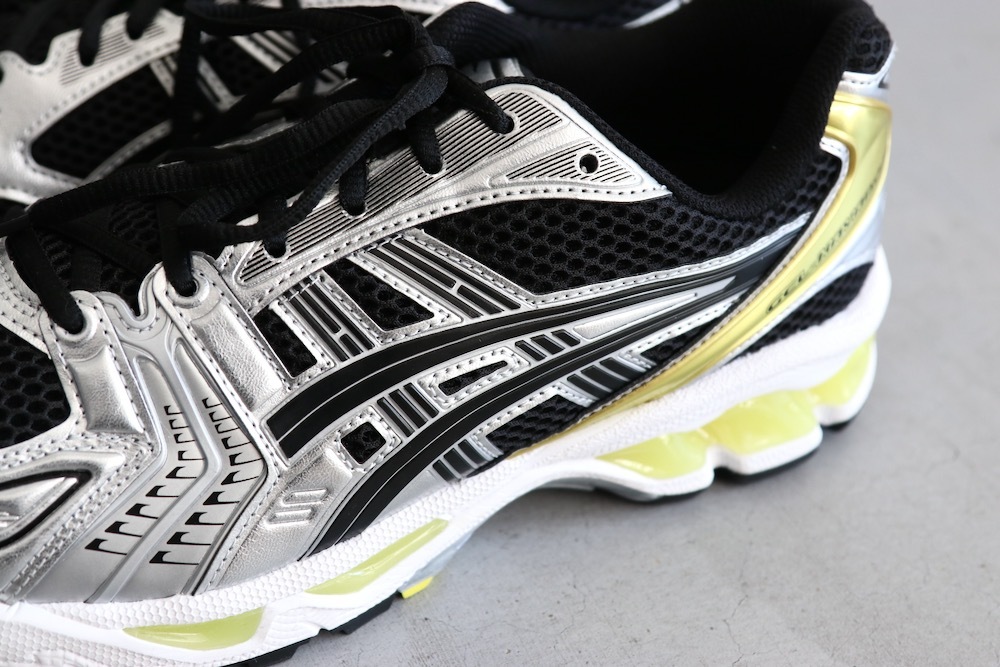 ASICS (å) "GEL-KAYANO 14 BLACK / LEMON SPARK"