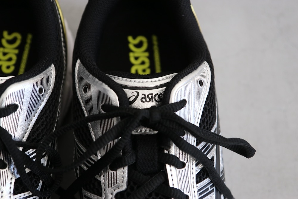 ASICS (アシックス) 