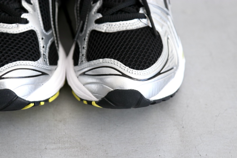 ASICS (å) "GEL-KAYANO 14 BLACK / LEMON SPARK"