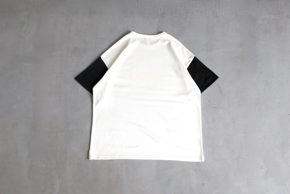 [20% > 30%OFF] Sasquatchfabrix.(��������å��ե��֥�å���) "SMILE 2TONE T-SHIRT"