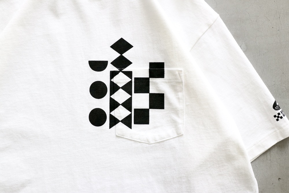 Engineered Garments (���󥸥˥����ɥ�������) "Printed Cross Crew Neck T-shirt -Multi Pattern-"