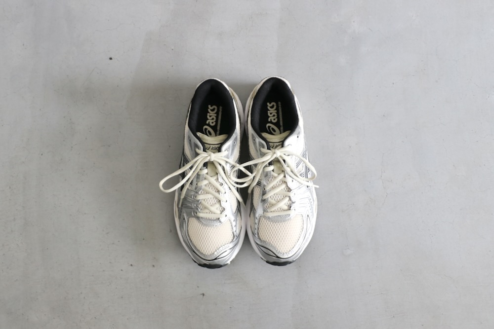 ASICS (å) "GEL-KAYANO 14 -Birch/Pure Silver-"