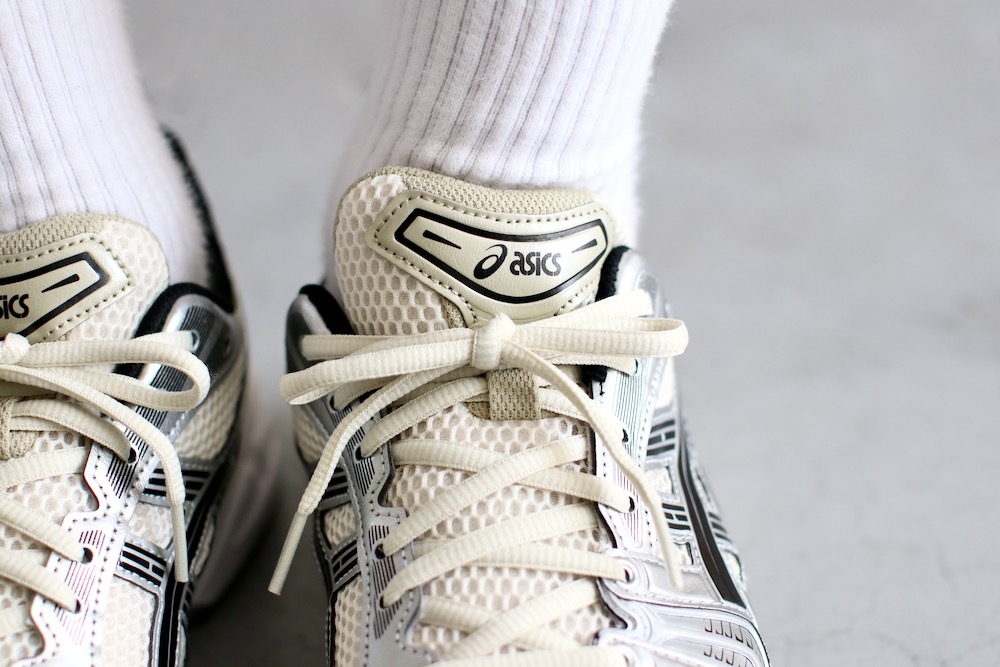 ASICS (å) "GEL-KAYANO 14 -Birch/Pure Silver-"