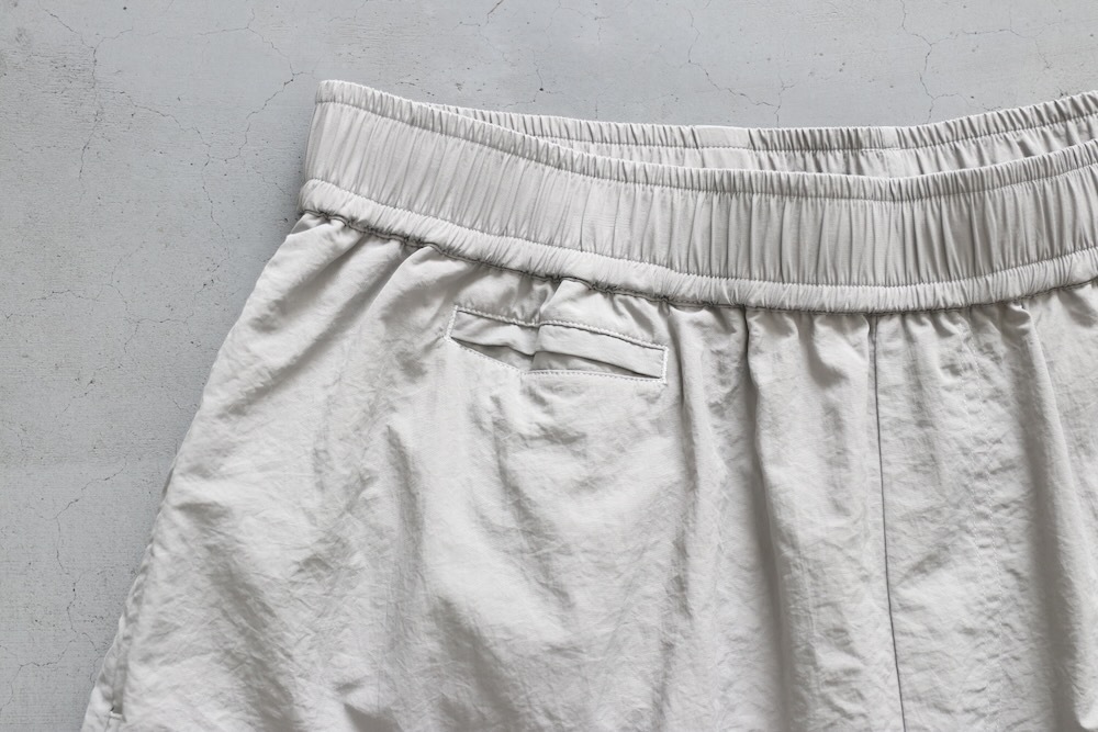 F/CE.(ե) "RISING CARGO SHORTS"
