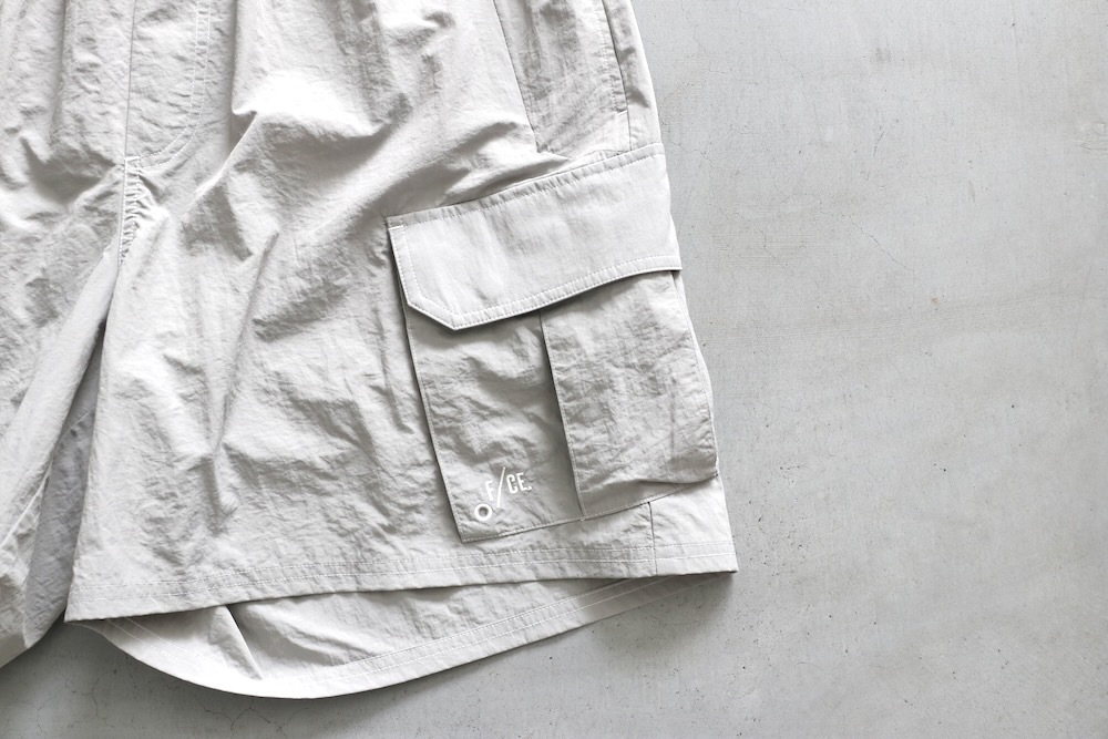 F/CE.(ե) "RISING CARGO SHORTS"