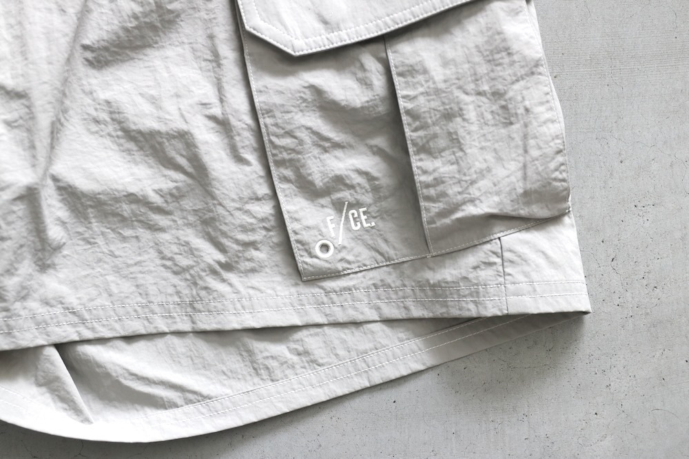 F/CE.(ե) "RISING CARGO SHORTS"