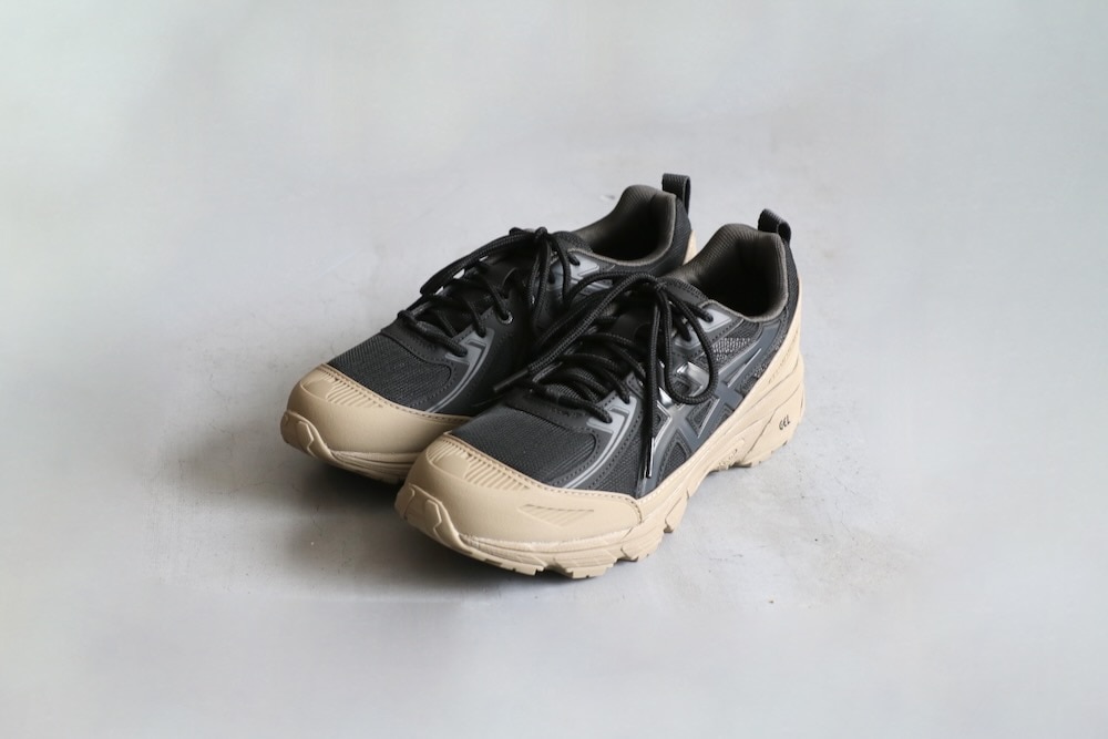 MMMMMM ASICS (アシックス) 