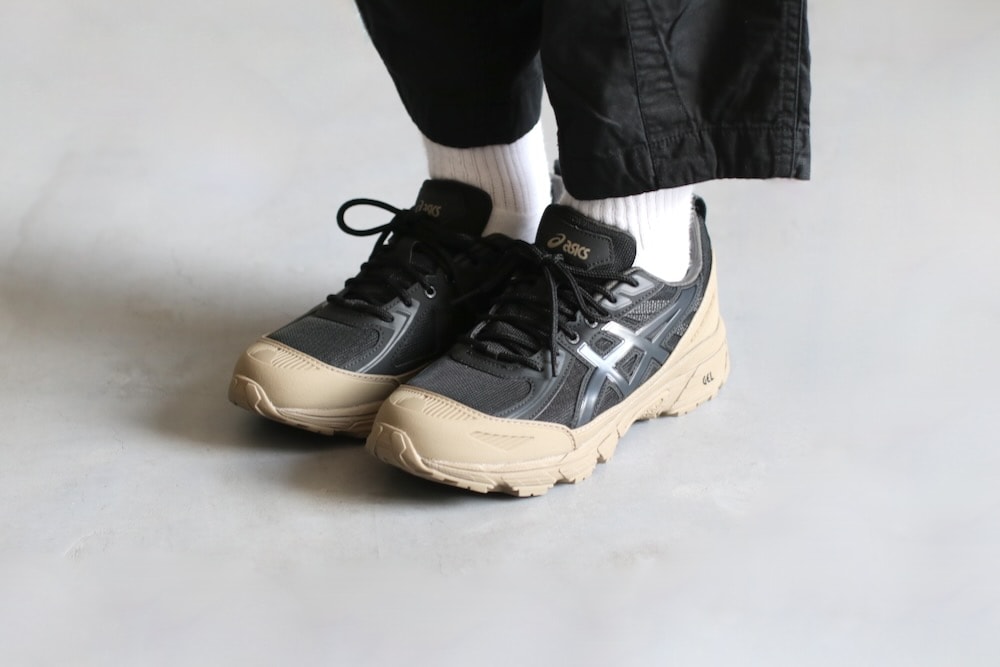 ASICS (アシックス) 