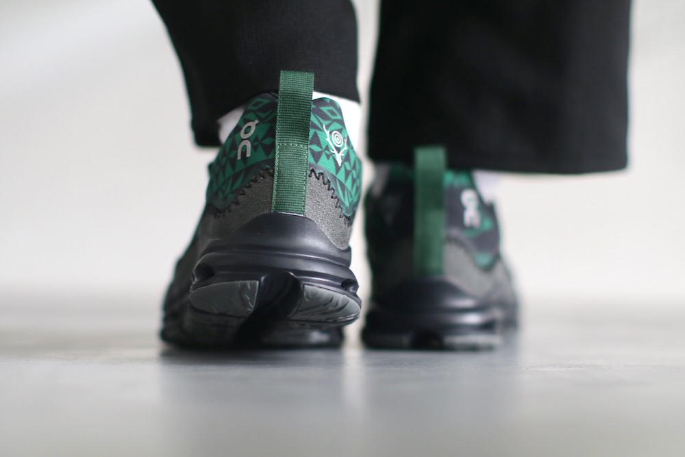 WOMEN'S / limited】South2 West8 × ON(サウスツー ウェスト