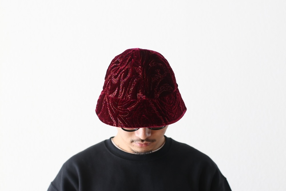 unisexHenderScheme()"velvet quilt bucket hat"