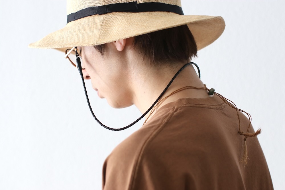 ں١nobu Ikeguchi (Υ ) "GLASS CORD NO.452 -leather-"