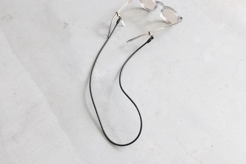 ں١nobu Ikeguchi (Υ ) "GLASS CORD NO.452 -leather-"