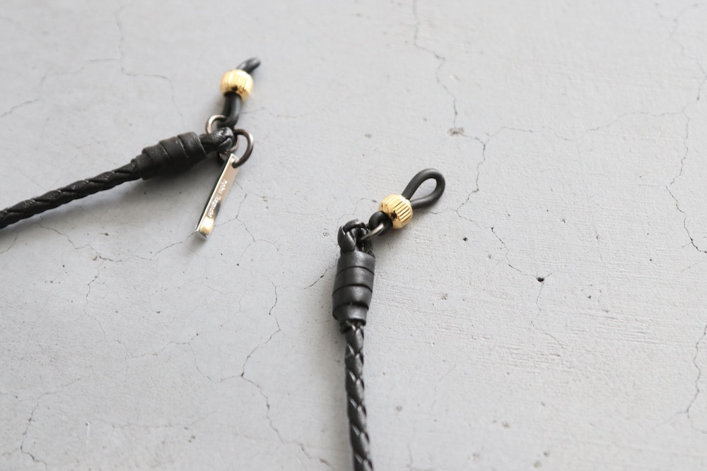 ں١nobu Ikeguchi (Υ ) "GLASS CORD NO.452 -leather-"