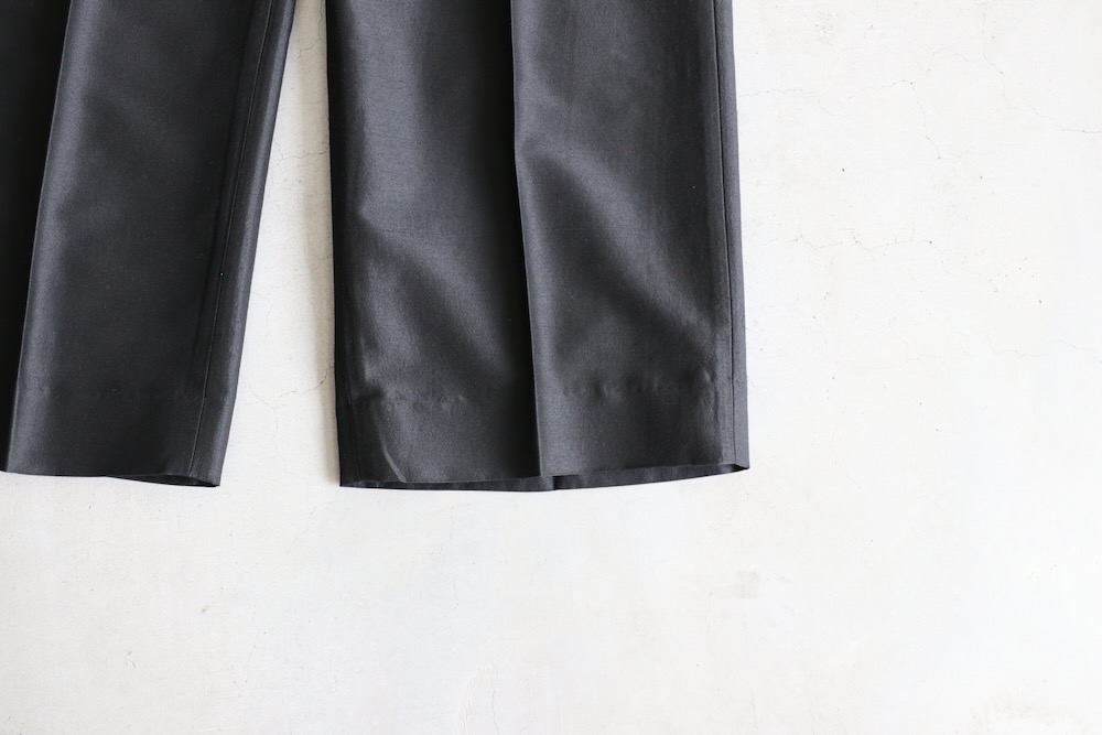 SEVEN BY SEVEN (���֥�Х����֥�) "IN-TUCK TROUSERS - Silk / Wool -"
