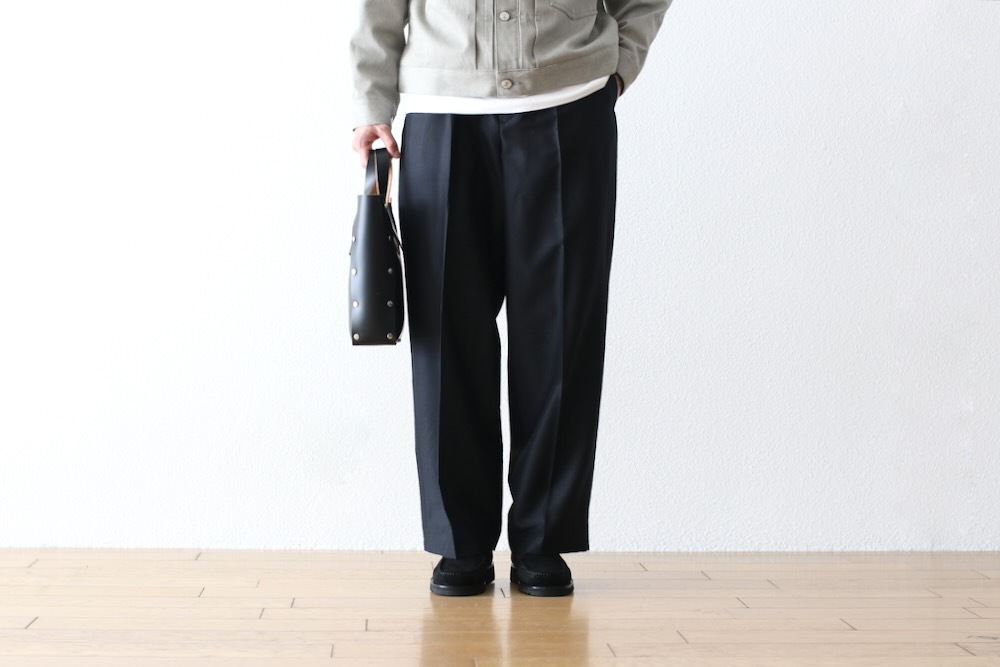 SEVEN BY SEVEN (���֥�Х����֥�) "IN-TUCK TROUSERS - Silk / Wool -"