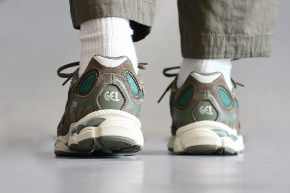 10% > 20%OFF] ASICS (アシックス) 