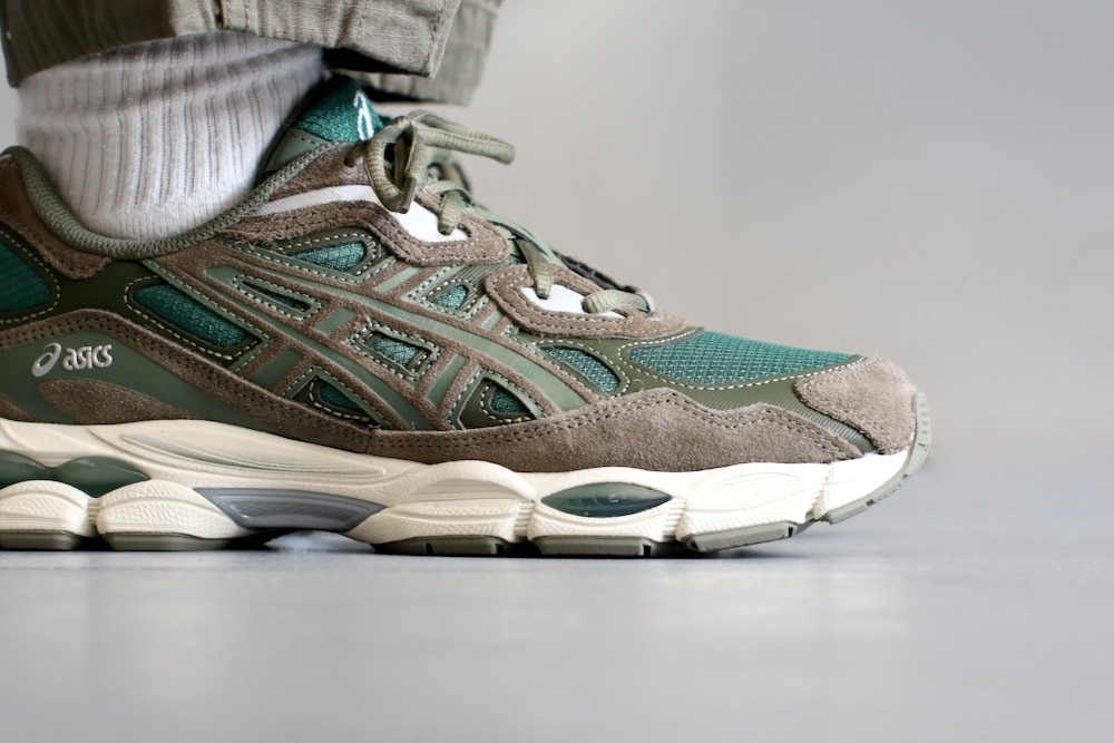 ASICS (アシックス) 