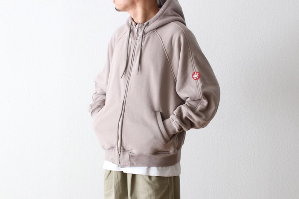 C.E(��������) "SOLID BIG HEAVY ZIP HOODY"