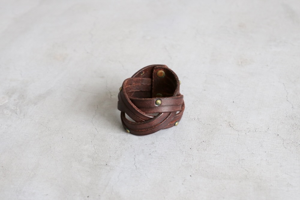 HTC / HOLLYWOOD TRADING COMPANY 