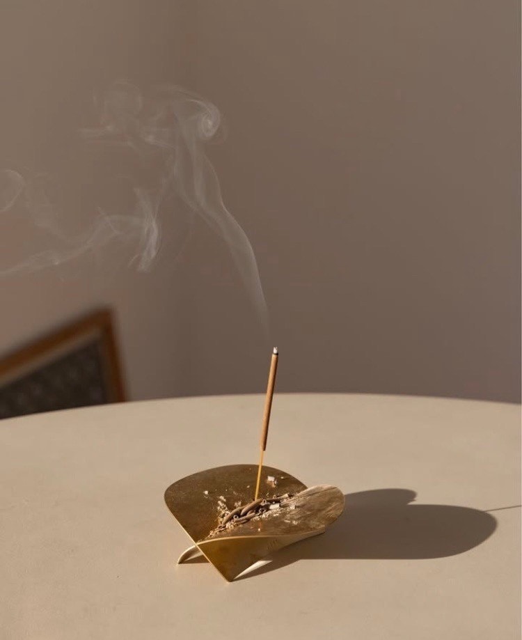 APFR(���ݥơ��� �ե쥰���) "BRASS INCENSE HOLDER"