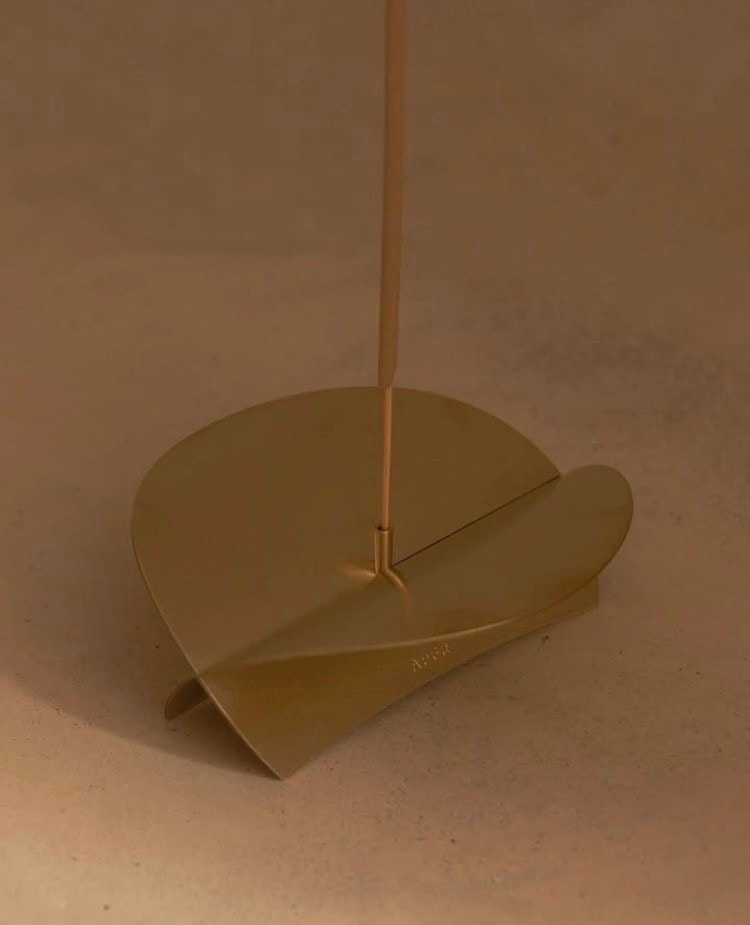APFR(���ݥơ��� �ե쥰���) "BRASS INCENSE HOLDER"