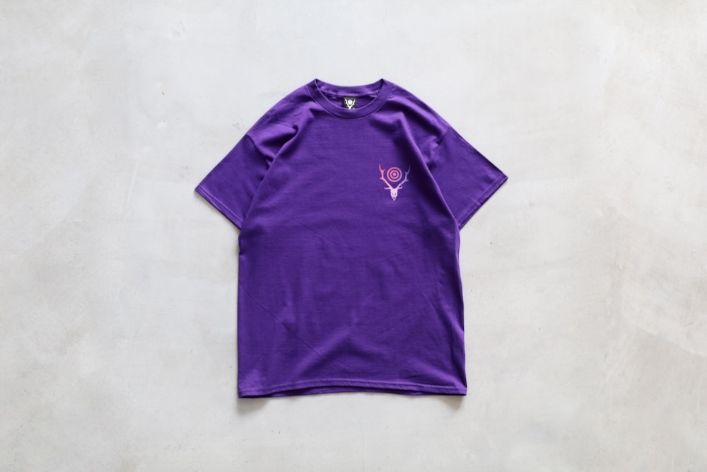 South2 West8 (�������ġ� �������ȥ�����) "S/S Crew Neck Tee - Skull & Target Gradation"