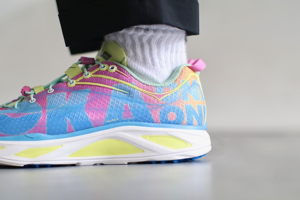 靴 HOKA ONE ONE HUAKA ORIGINS 8.5 HOKA HUAKA ORIGINS BLACK / BLACK 23SS-I（ホカ フアカ