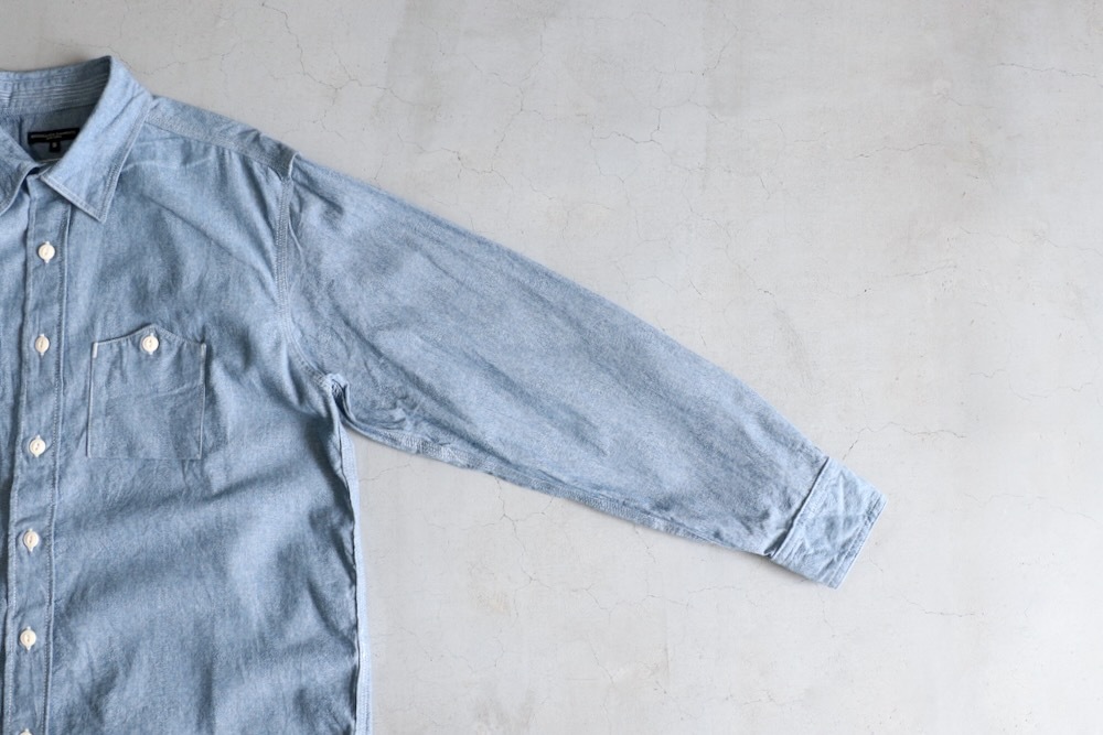 Engineered Garments (���󥸥˥����ɥ�������) "Work Shirt - 4.5oz Cotton Chambray"