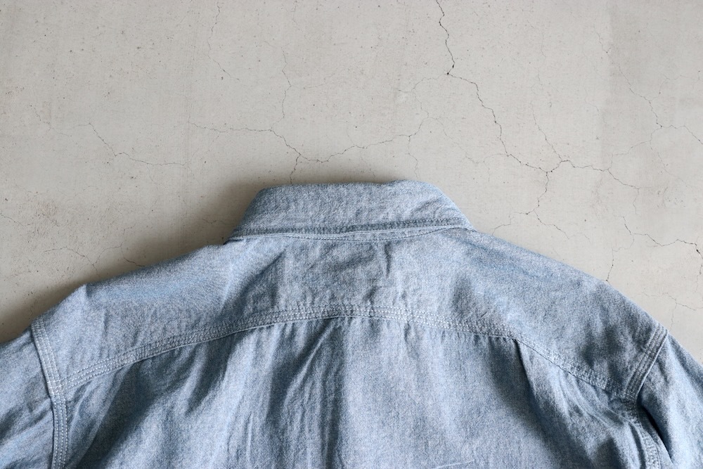 Engineered Garments (���󥸥˥����ɥ�������) "Work Shirt - 4.5oz Cotton Chambray"