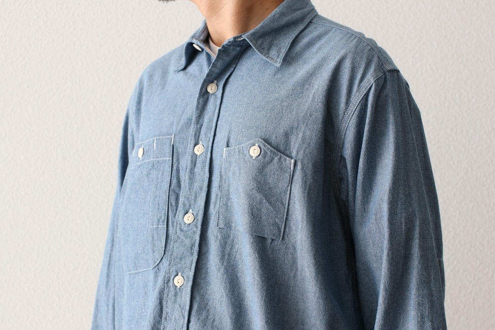 Engineered Garments (���󥸥˥����ɥ�������) "Work Shirt - 4.5oz Cotton Chambray"